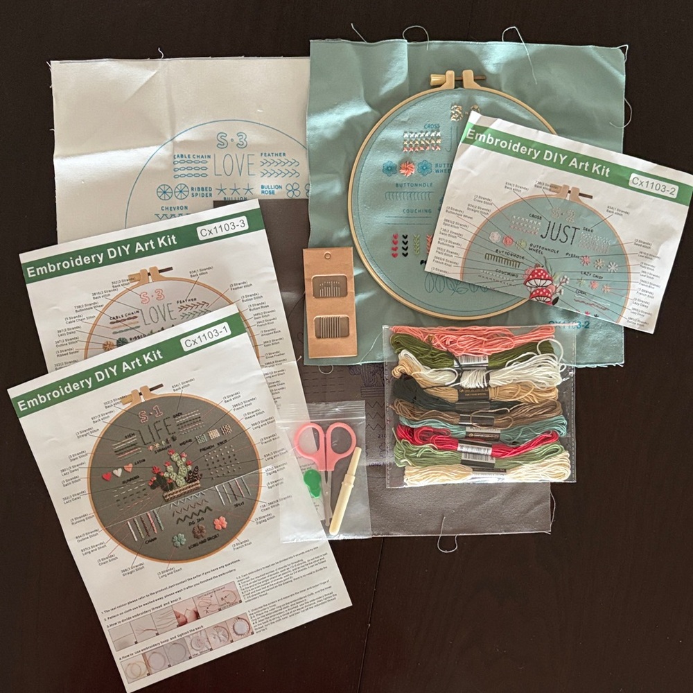 ZVKVJVZ Embroidery Cross Stitch Kit w/ Hoop, Needles, Yarn & 3 Stamped Patterns